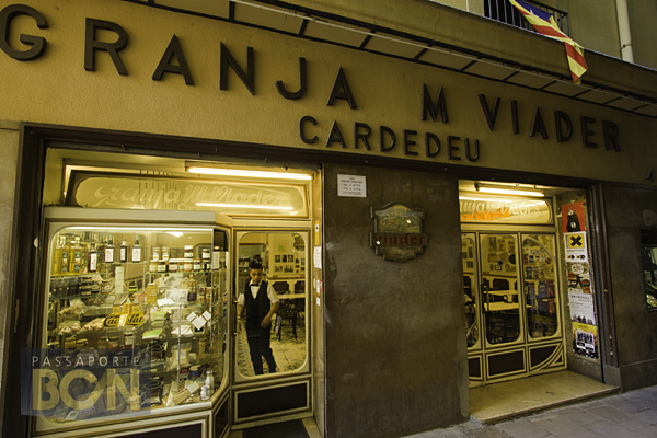 Interior histórico de la Granja M. Viader de Barcelona